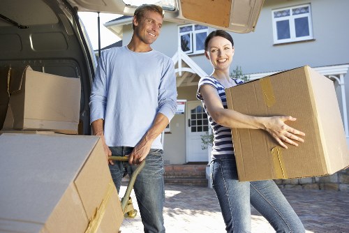 Pricing and package options for Man and Van storage services in Nottinghill